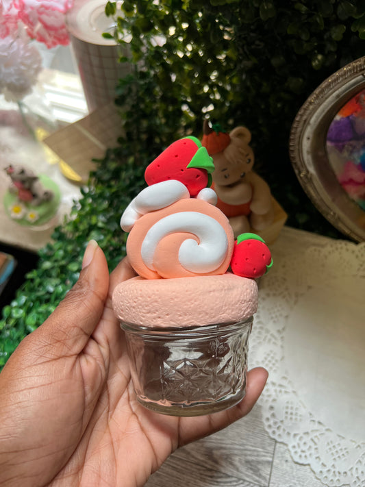 Jars/ Decorative Jars ( Strawberry 🍓 swirl cake)